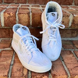 Vans White Hightop Skater Shoes M10W11.5